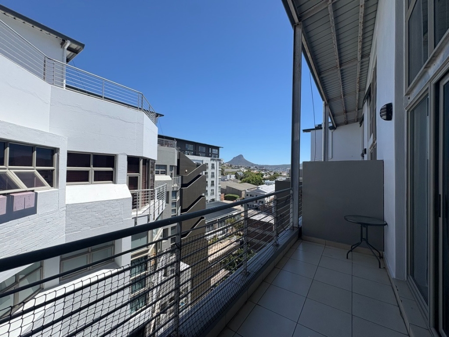 To Let 3 Bedroom Property for Rent in Salt River Western Cape